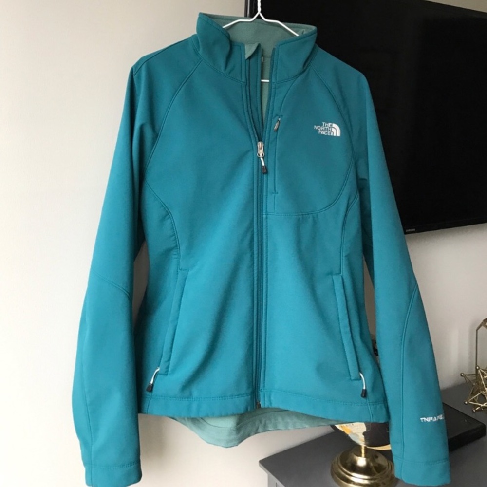 North face Apex jacket - size L